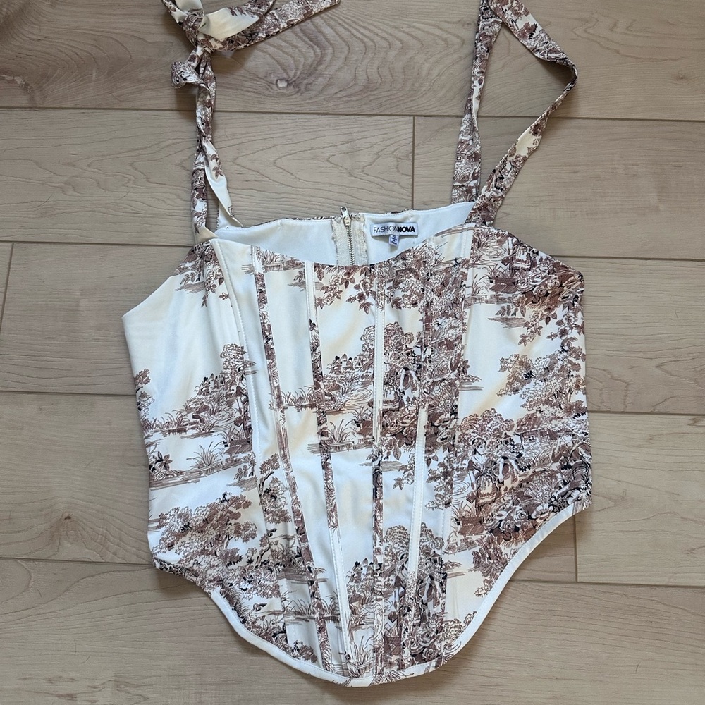 Fashion nova corset